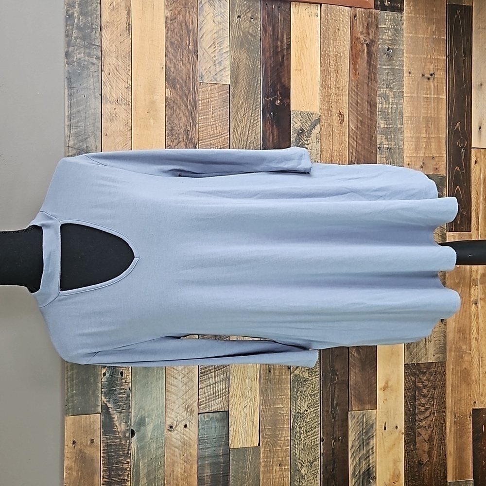 Zenana Premium | Women's Peek-a-boo Crew-neckline Tunic, M, Blue-Gray